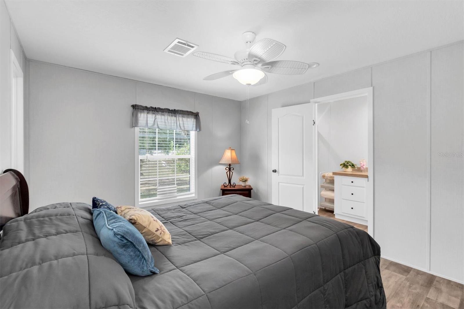 INDIAN OAKS HILLS - Residential