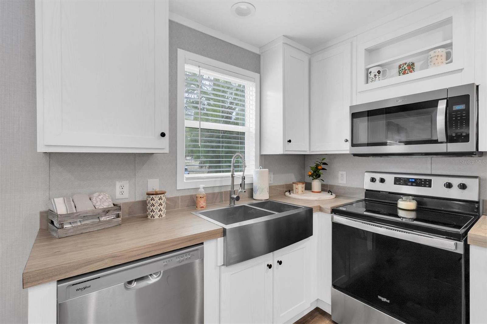 INDIAN OAKS HILLS - Residential