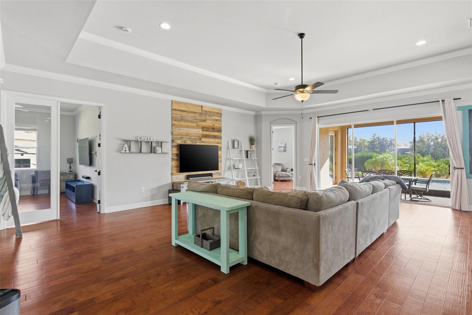 QUAIL HOLLOW ACREAGE - Residential