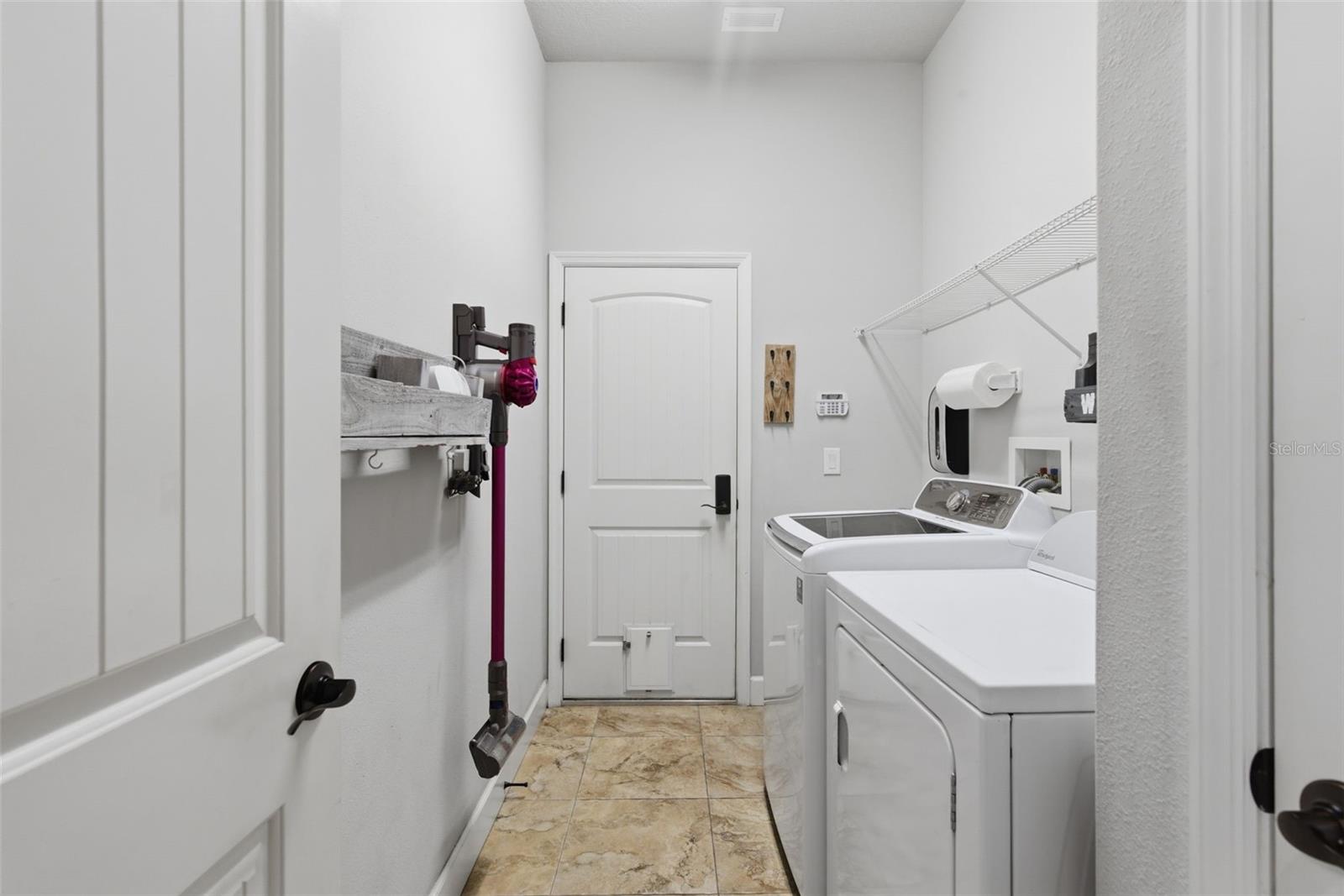 QUAIL HOLLOW ACREAGE - Residential