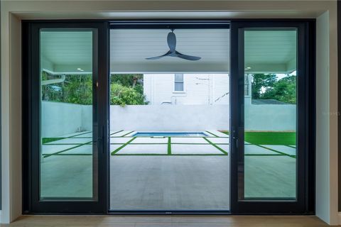 Tiny photo for 912 SE 6th Street, Ocala, FL 34471 (MLS # OM696686)