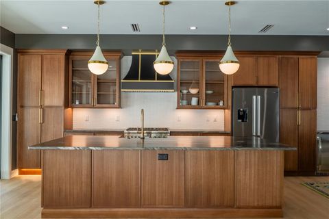 Tiny photo for 912 SE 6th Street, Ocala, FL 34471 (MLS # OM696686)