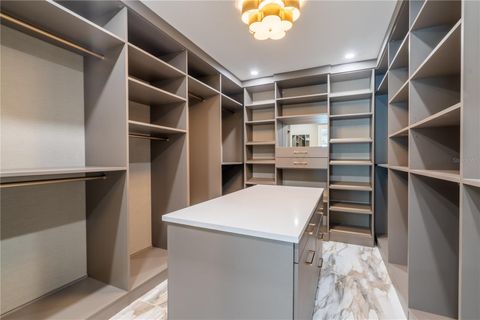 Tiny photo for 912 SE 6th Street, Ocala, FL 34471 (MLS # OM696686)