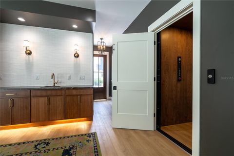 Tiny photo for 912 SE 6th Street, Ocala, FL 34471 (MLS # OM696686)