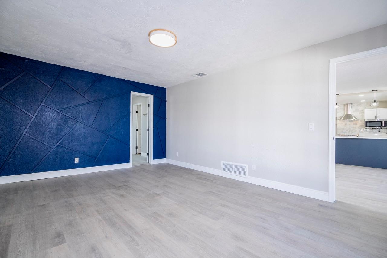 BAHIA SHORES 4TH ADD - Residential Lease