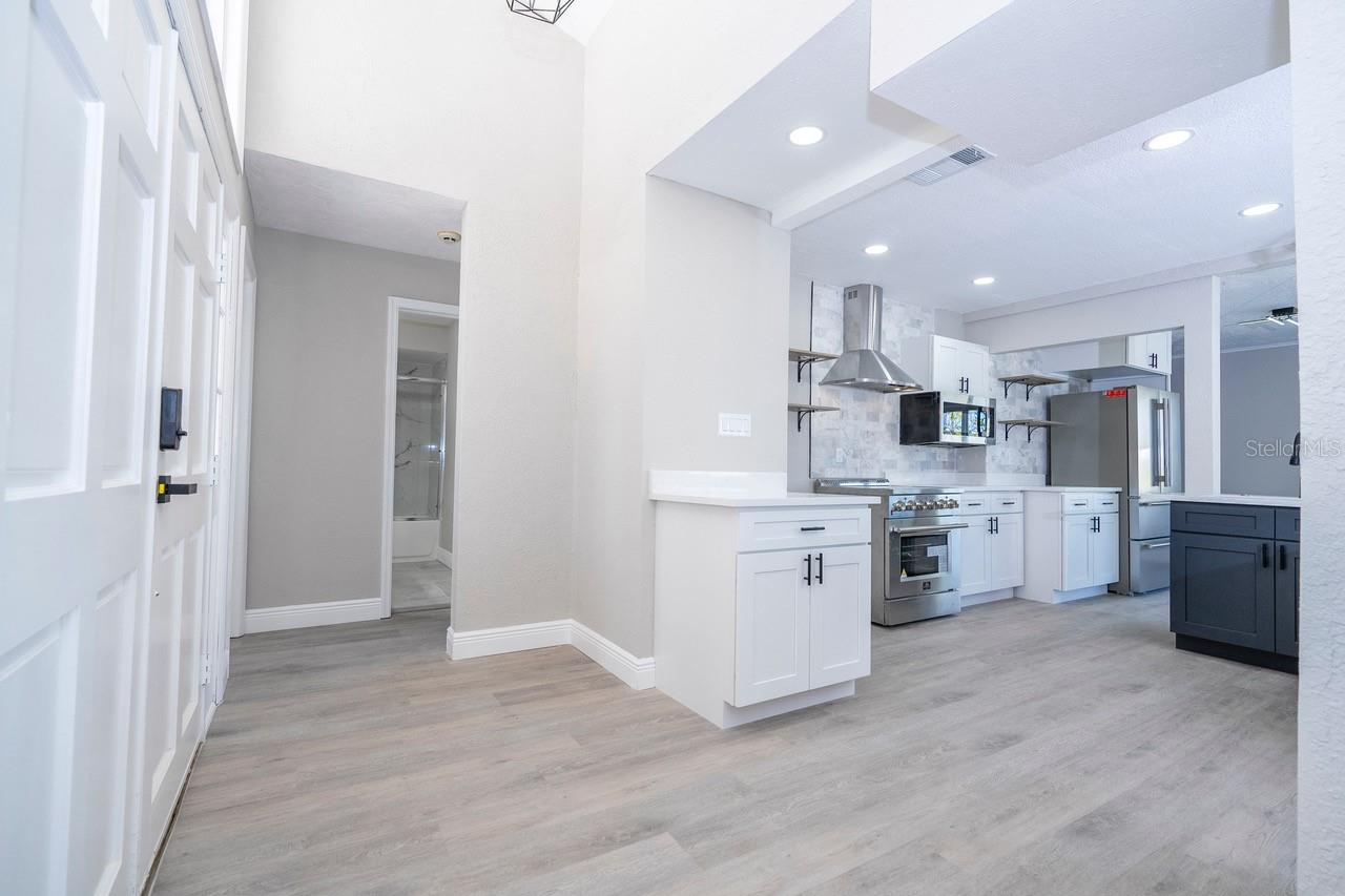 BAHIA SHORES 4TH ADD - Residential Lease