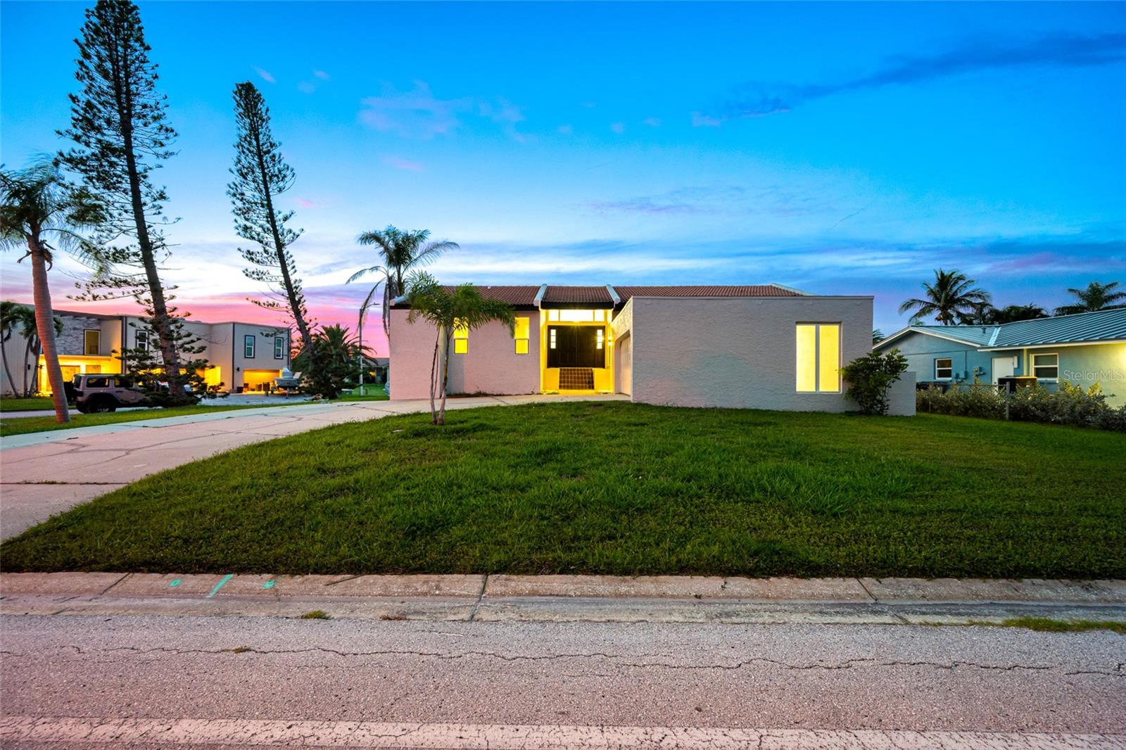 BAHIA SHORES 4TH ADD - Residential Lease