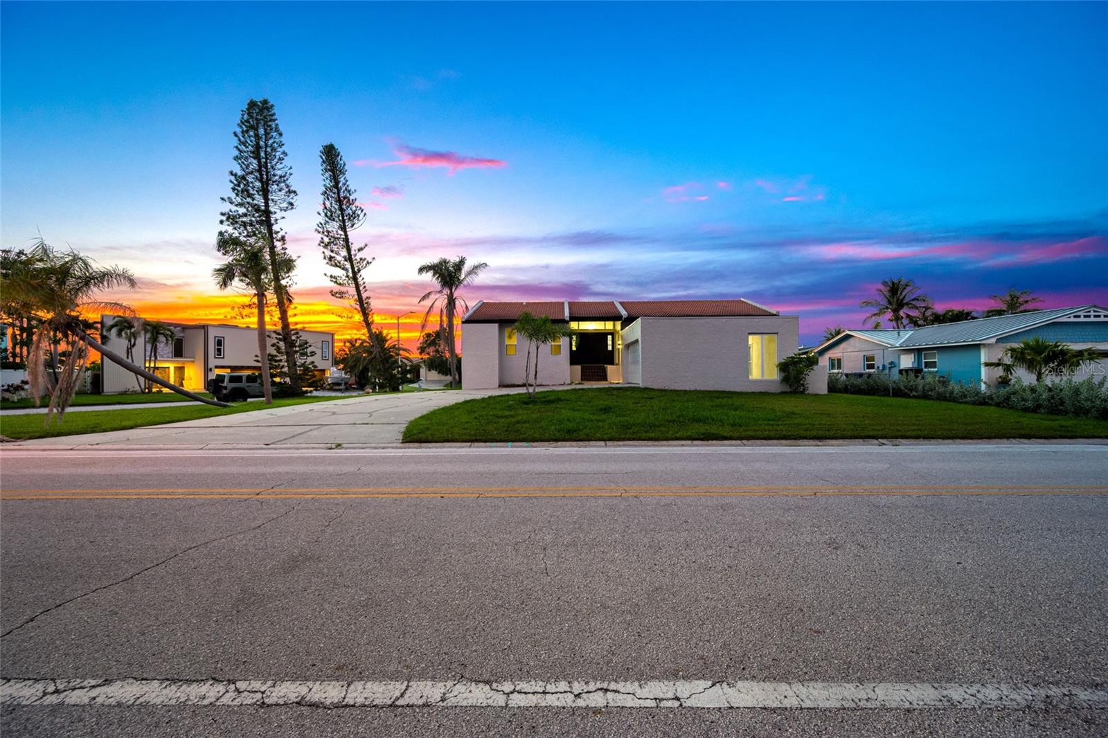 BAHIA SHORES 4TH ADD - Residential Lease