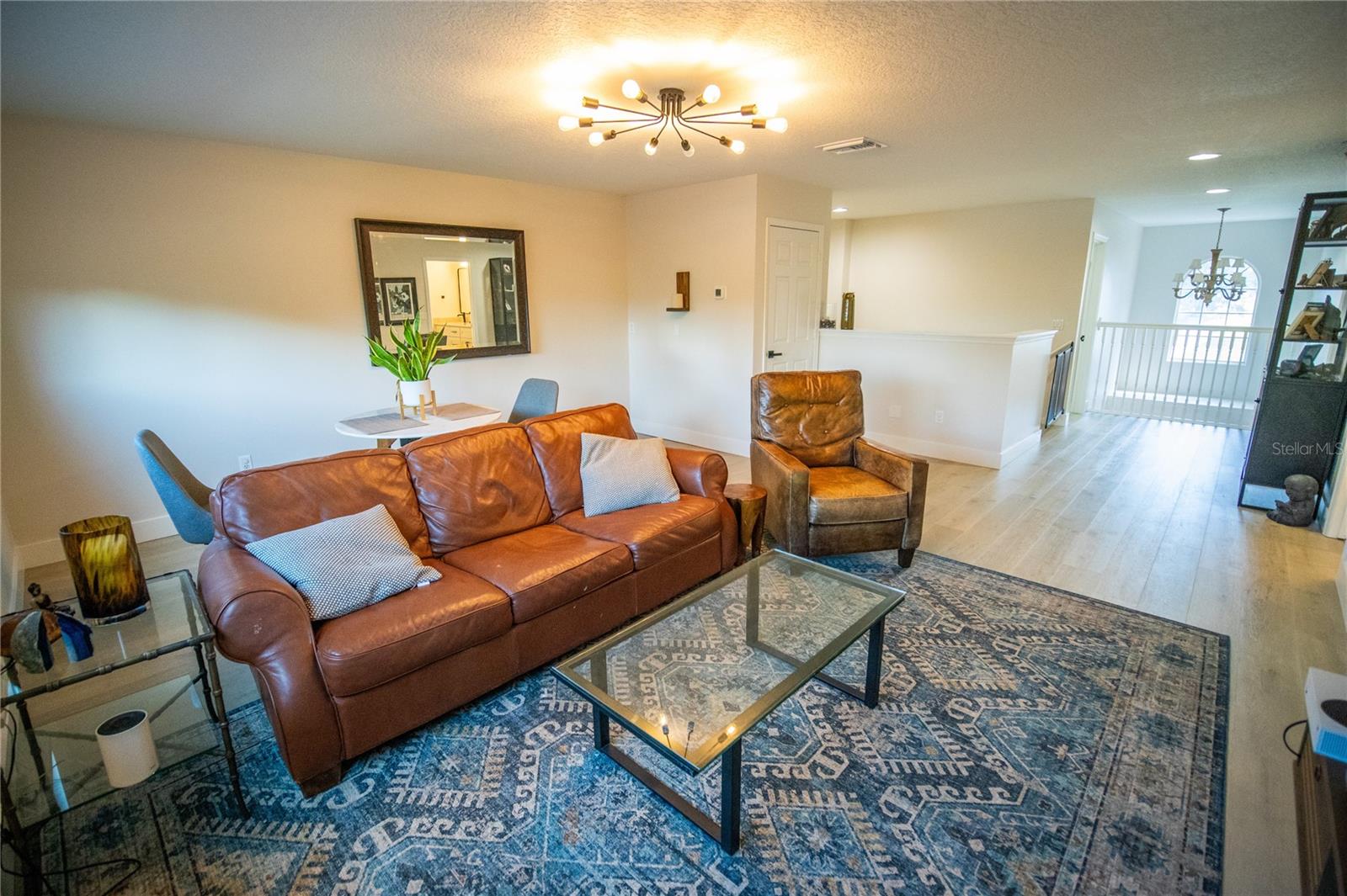 THE COVE - Residential