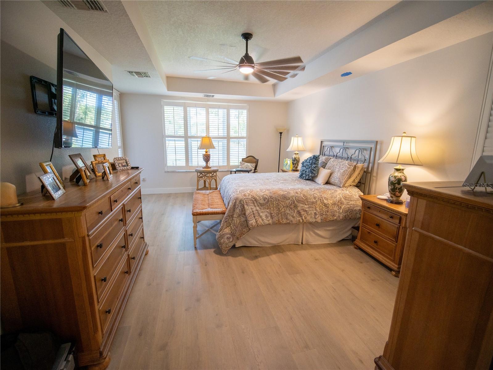 THE COVE - Residential