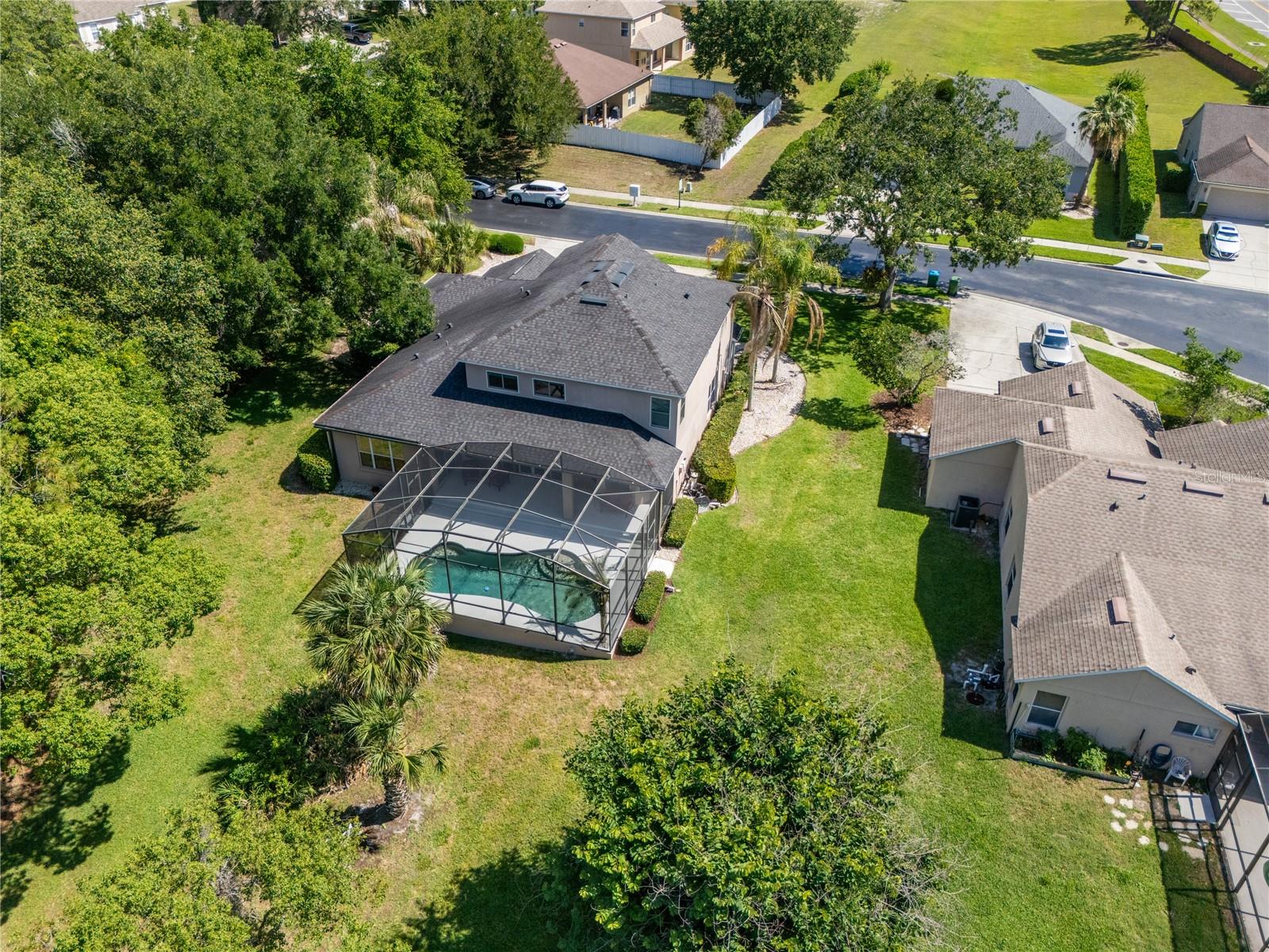 THE COVE - Residential
