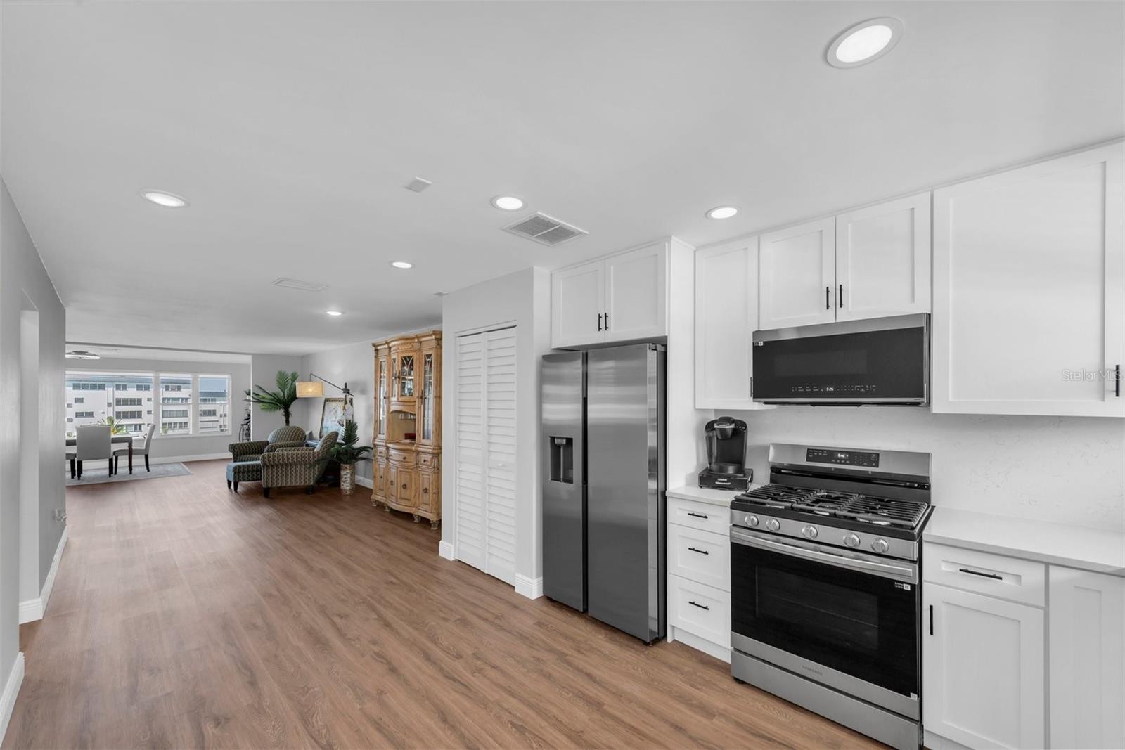 TOWN SHORES OF GULFPORT - Residential