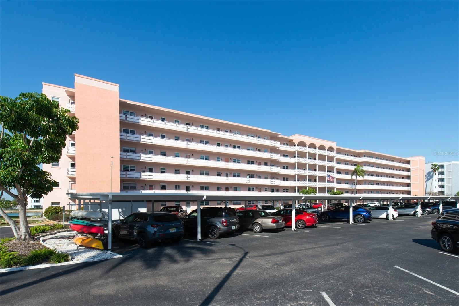 6025 SHORE BOULEVARD S 405