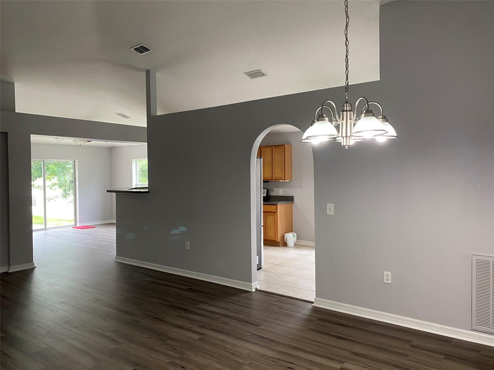 LEESBURG OVERLOOK AT LAKE GRIFFIN - Residential Lease