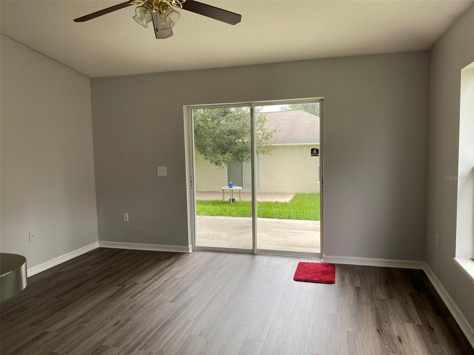 LEESBURG OVERLOOK AT LAKE GRIFFIN - Residential Lease