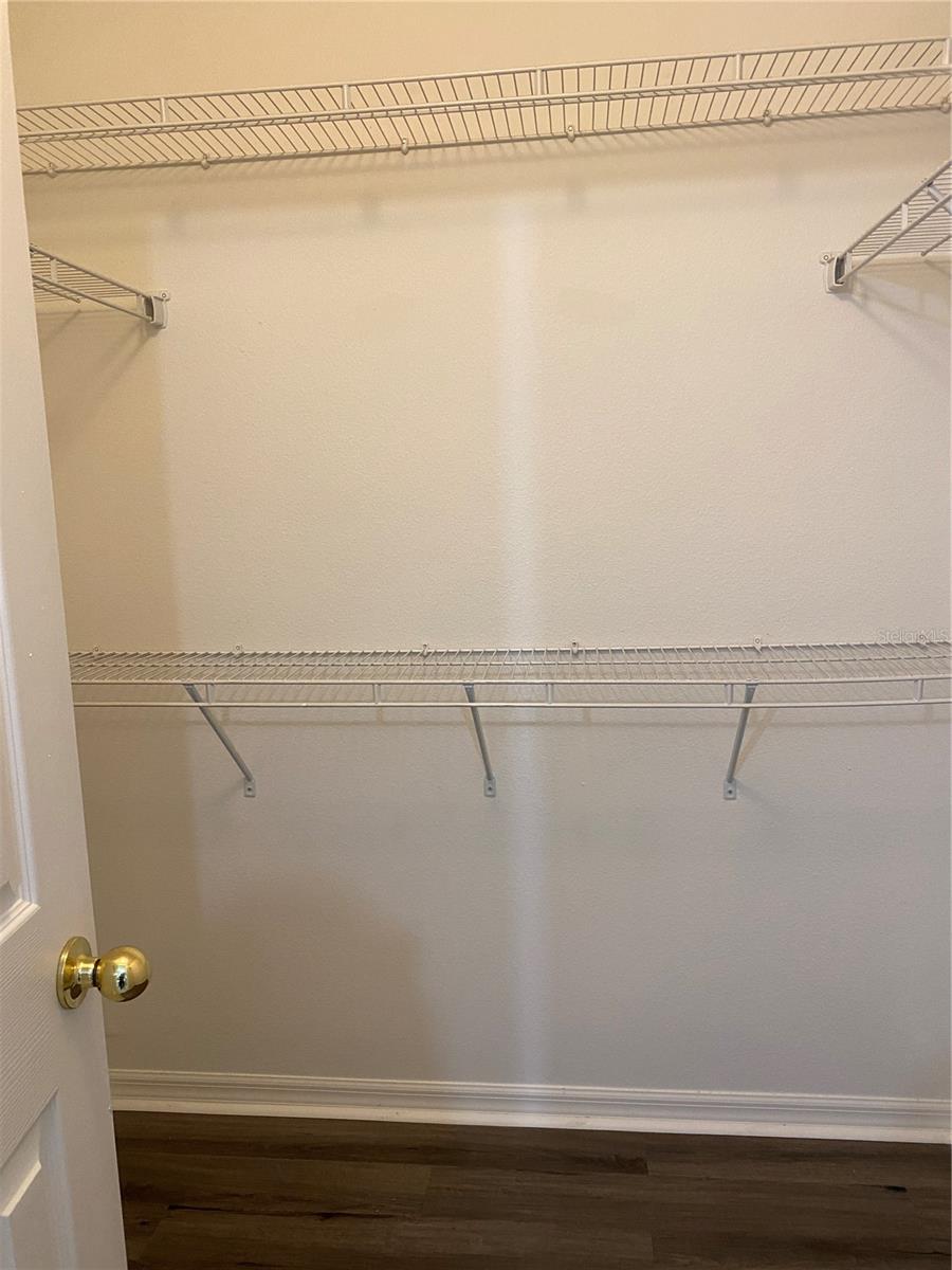 LEESBURG OVERLOOK AT LAKE GRIFFIN - Residential Lease