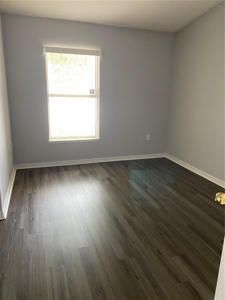 LEESBURG OVERLOOK AT LAKE GRIFFIN - Residential Lease