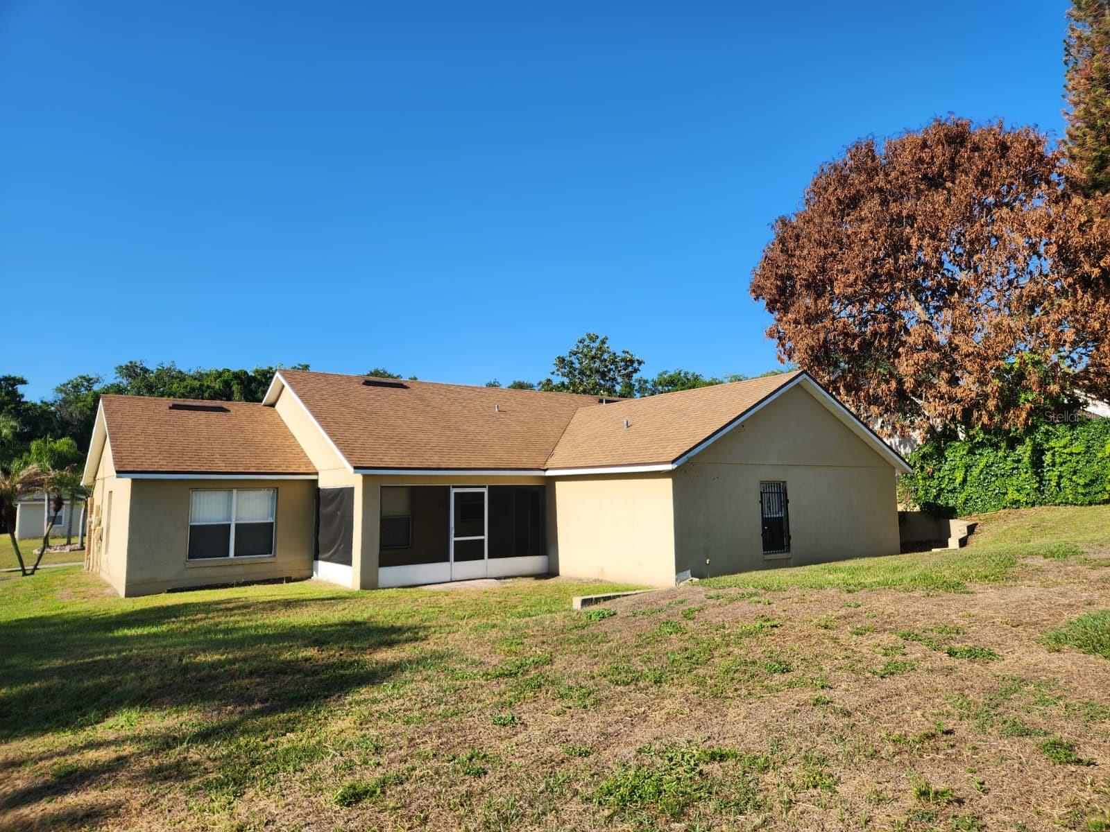 COUNTRY RUN - Residential