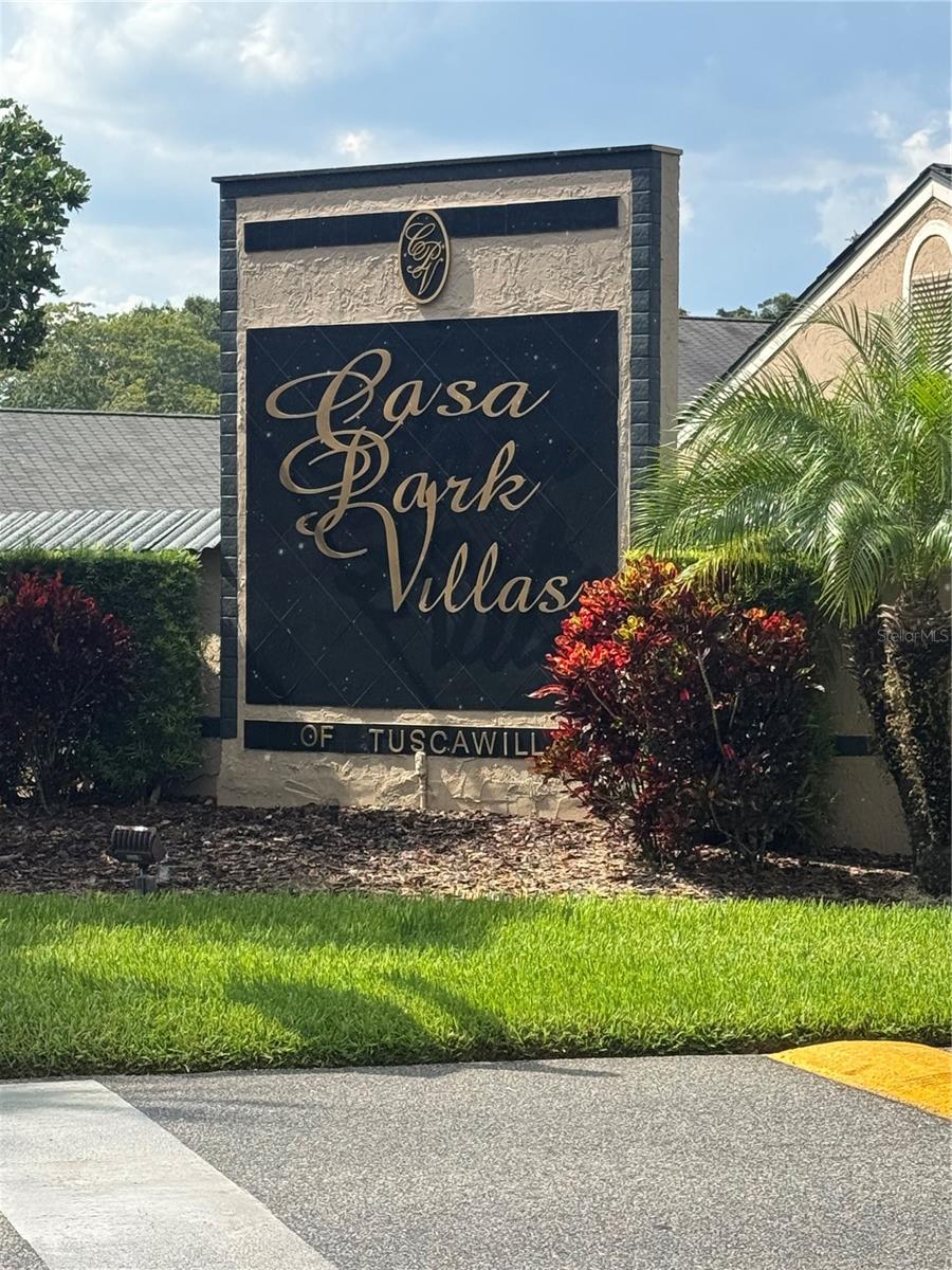 This newly renovated townhome is ready for new tenants! This townhome has 3 bedrooms, 2 bathrooms, a community pool, an in unit washer and dryer, and two assigned parking spaces. It is located in the desirable Tuscawilla neighborhood directly across from Trotwood park.
Zoning for Seminole county schools is also a bonus. She is ready for lease today!