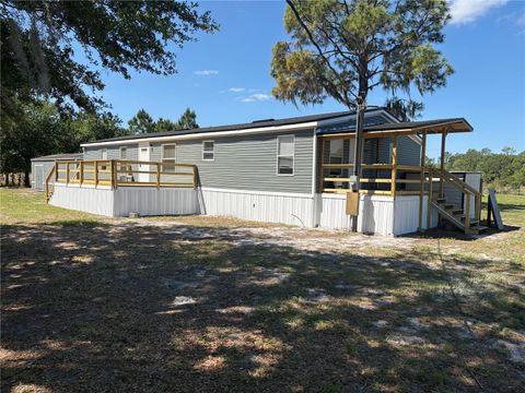 Photo of 10628 Sportsman Trail, Lakeland, FL 33809 (MLS # B4902238)