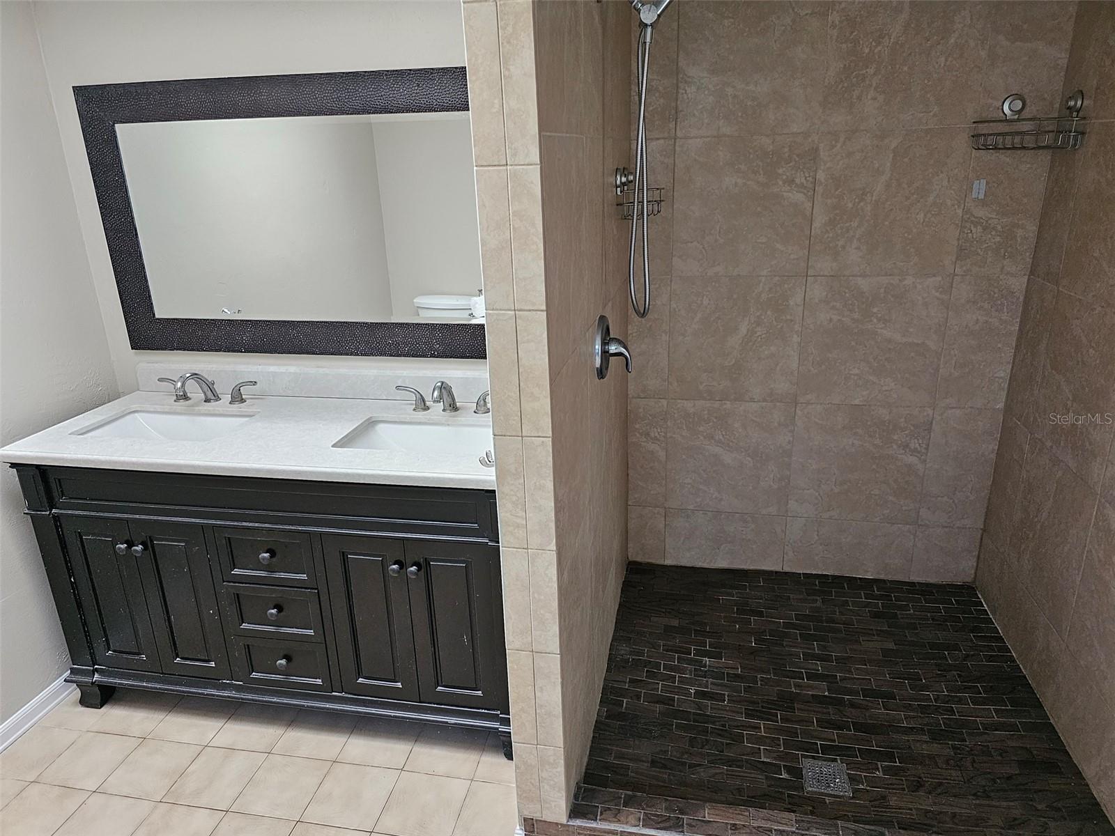 BISHOP REP - Residential Lease