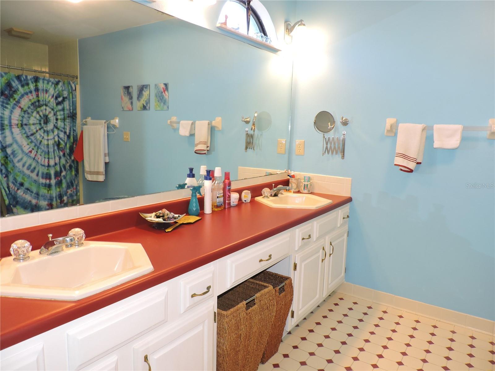 NORTHSHORE HIGHLANDS - Residential