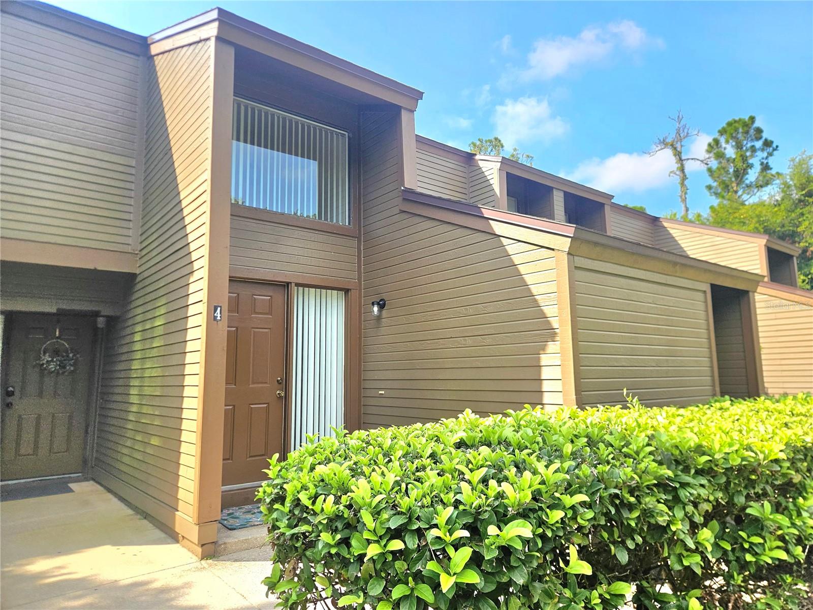 4 SHERBURY COURT 4