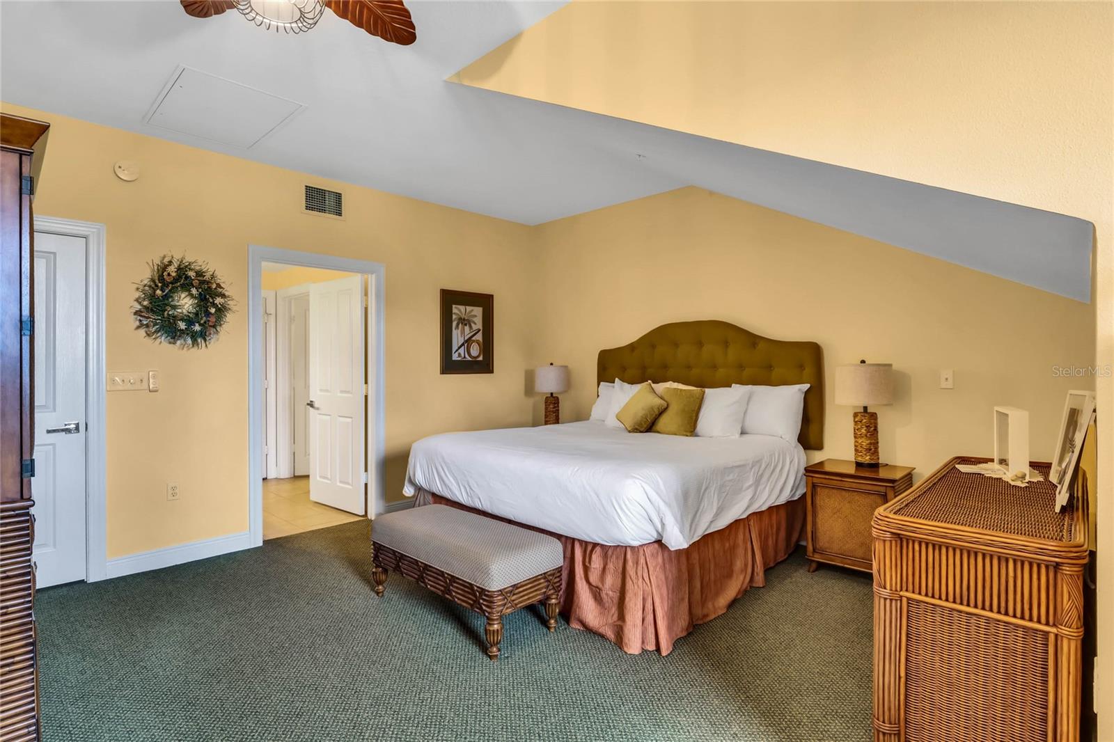 HERITAGE CROSSING CONDO PH 07 - Residential