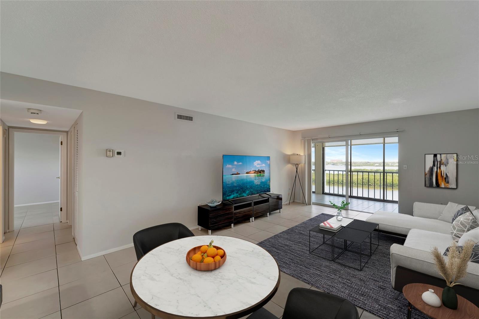 POINTE ON MIDNIGHT PASS - Residential