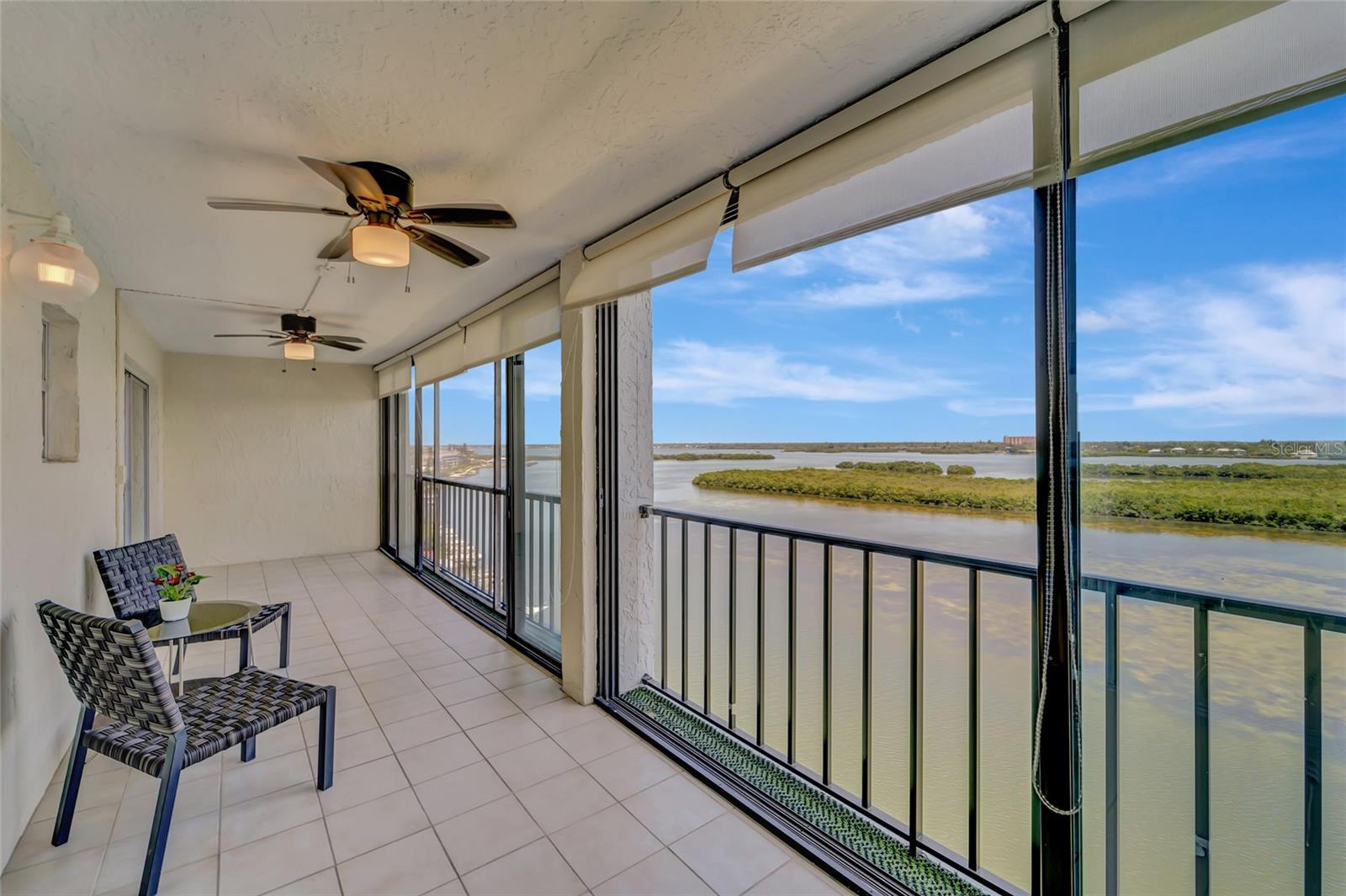 POINTE ON MIDNIGHT PASS - Residential