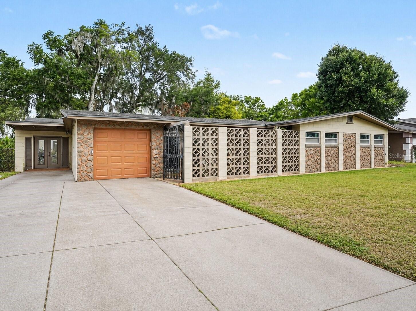 CLEAR LAKE COVE - Residential