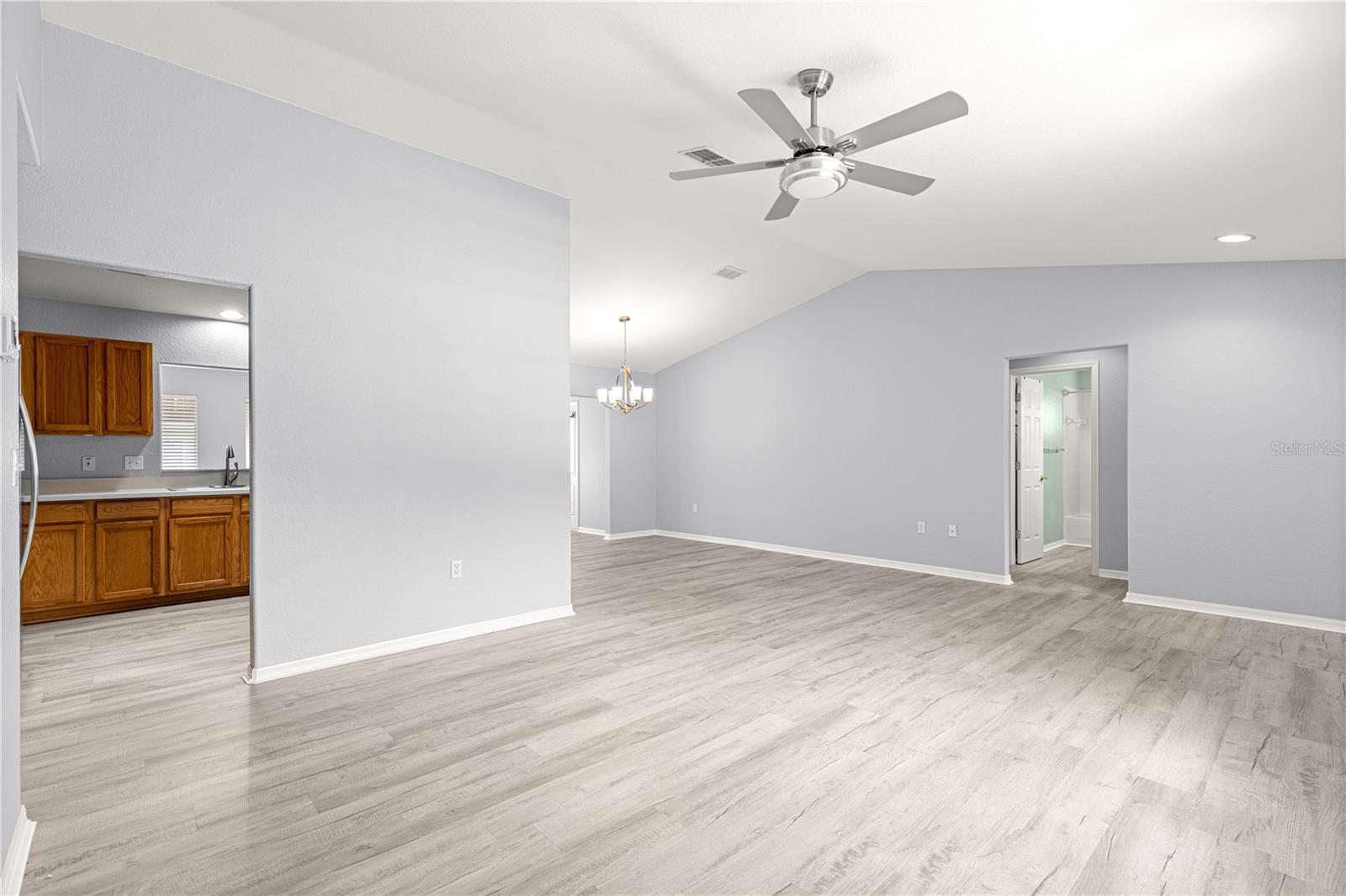 SPRUCE CREEK GC - Residential Lease