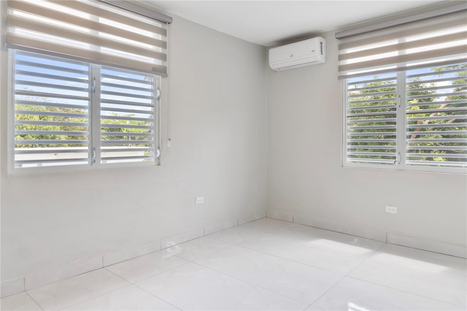 BRAVOS DE BOSTON SECTOR SANTA MARIA COMM - Residential