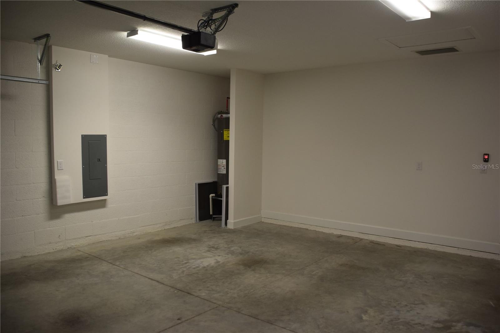 ORANGE BLOSSOM HILLS UN 03 - Residential