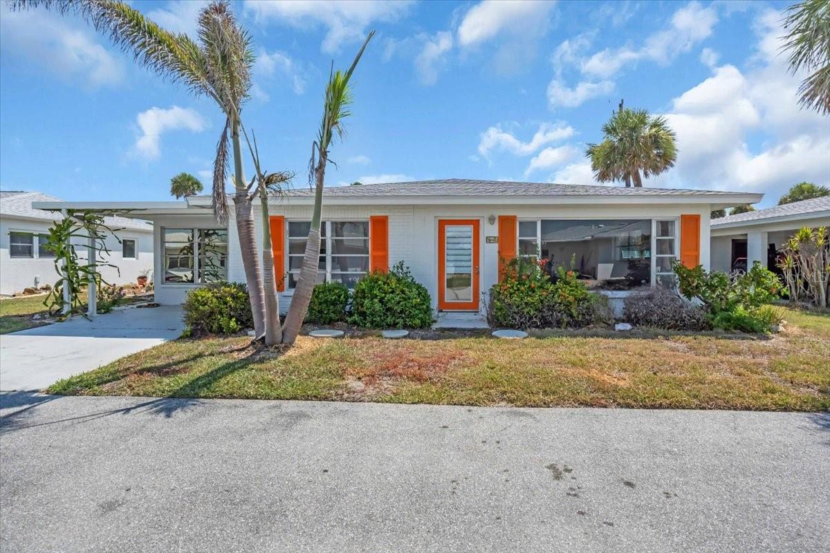 1977 BEACH ROAD 60