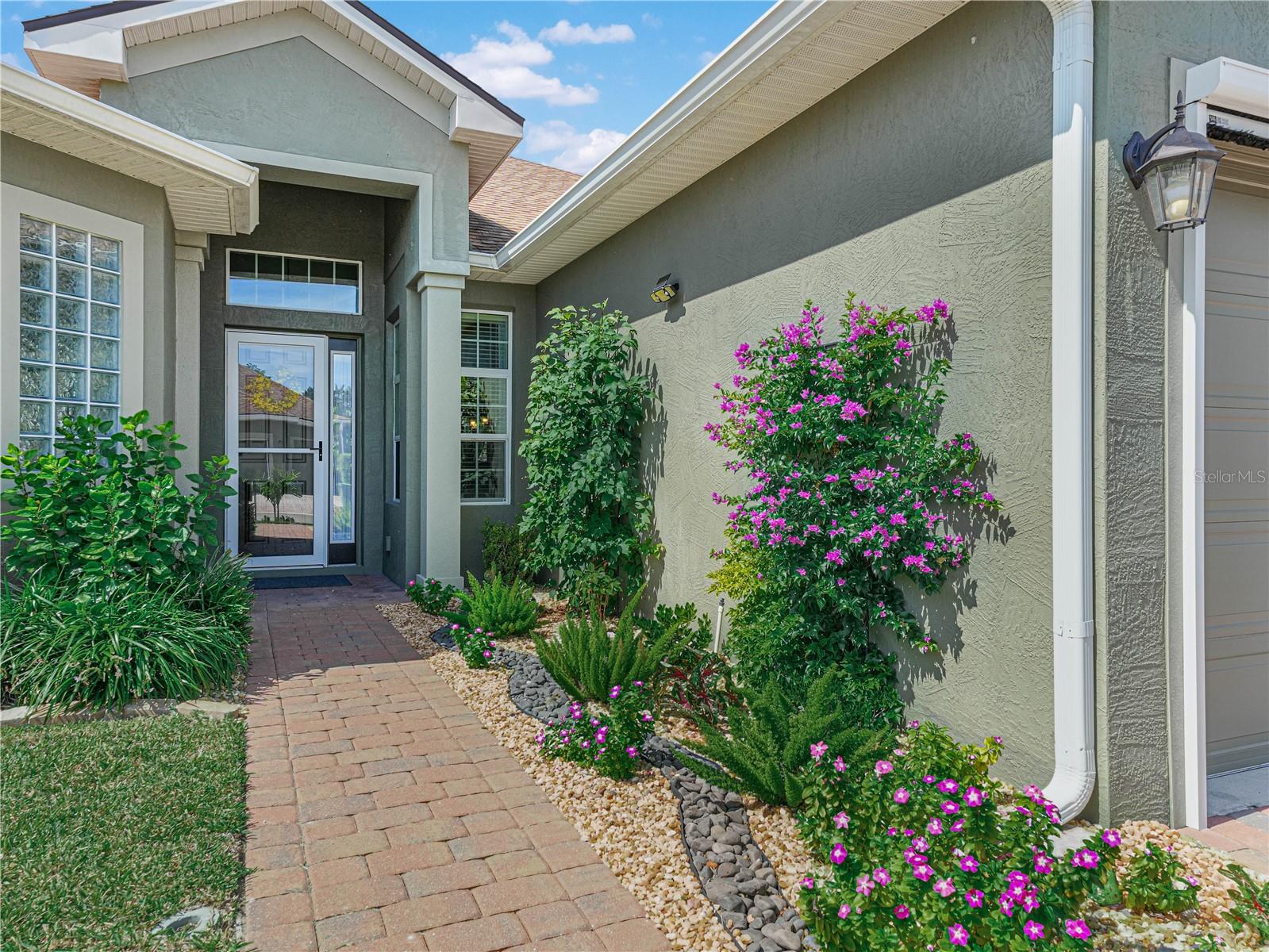 1321 OAKMONT DRIVE