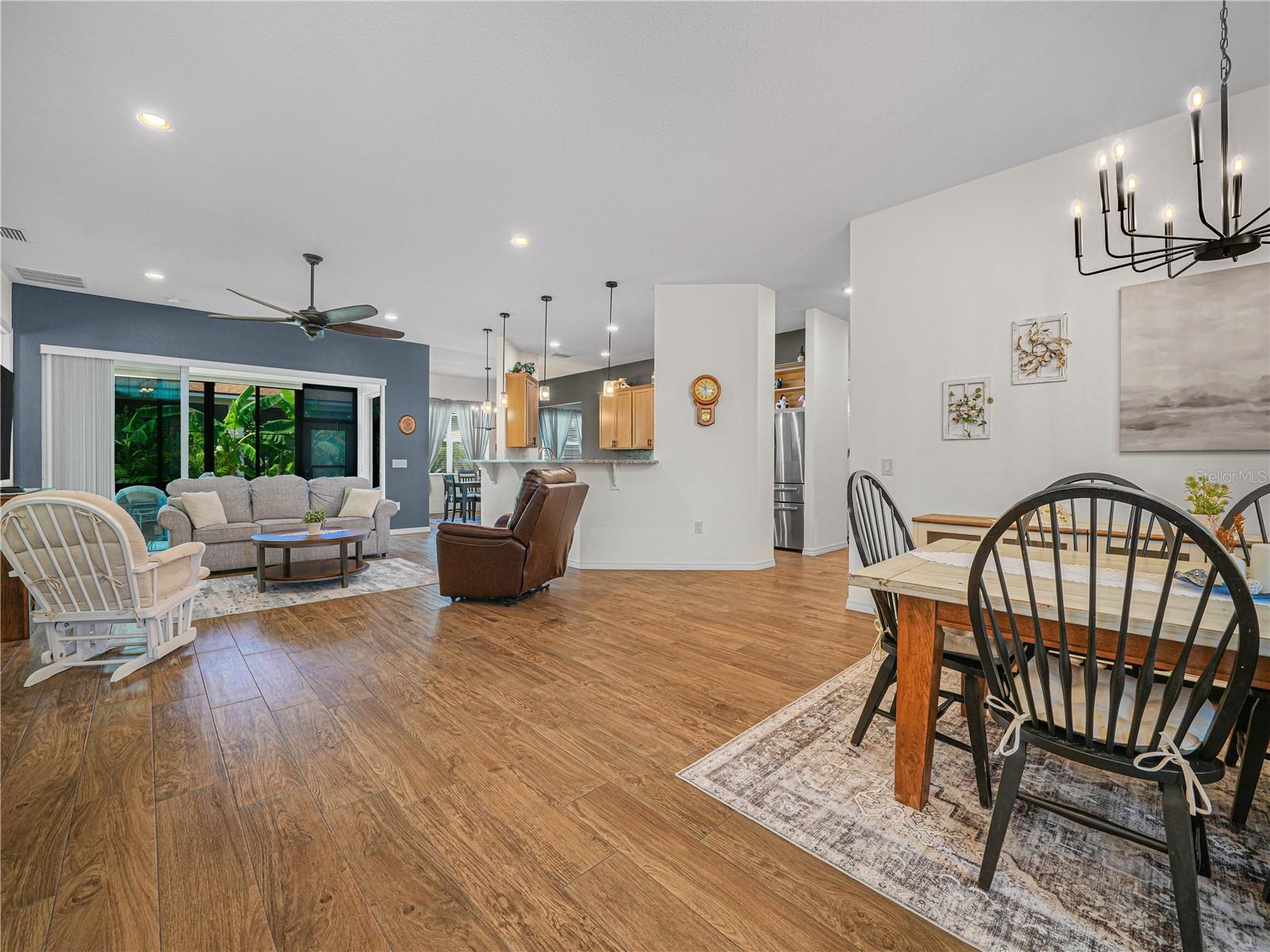 1321 OAKMONT DRIVE