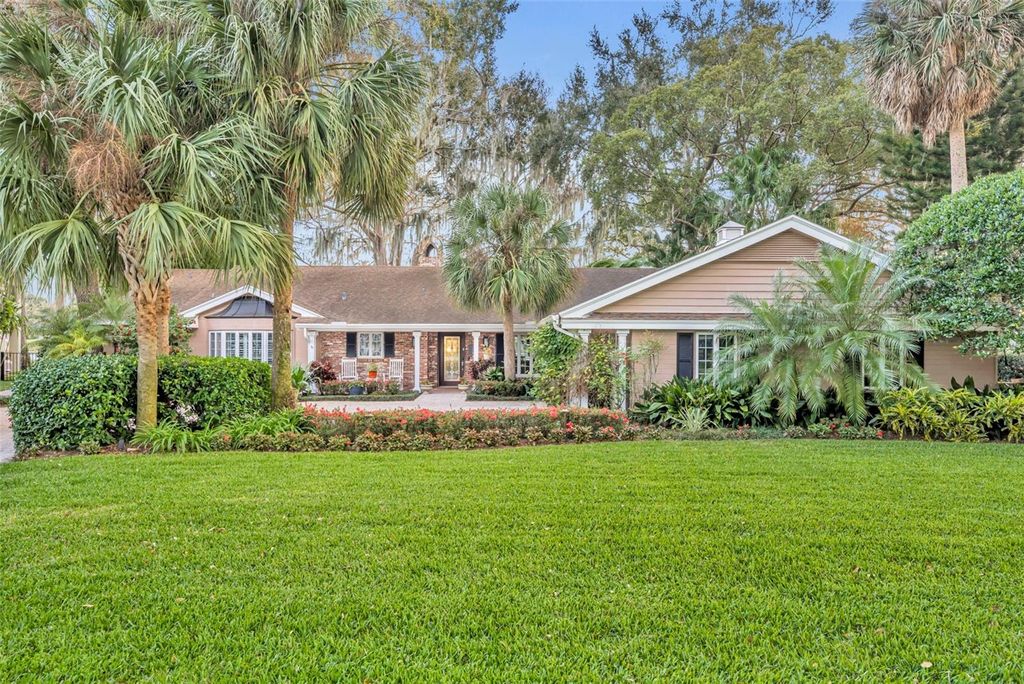 Photo of 1416 Lake Shore Drive, Orlando, FL 32803 (MLS # O6391551)
