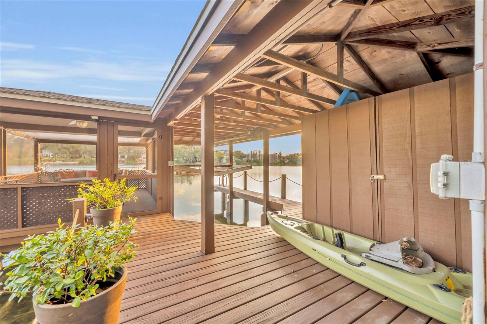 ROSE ISLE SEC 01 - Residential