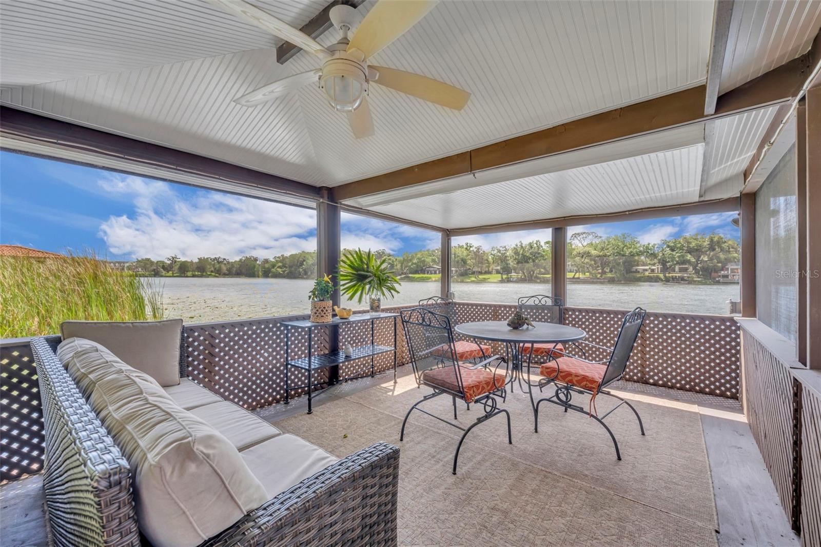 ROSE ISLE SEC 01 - Residential