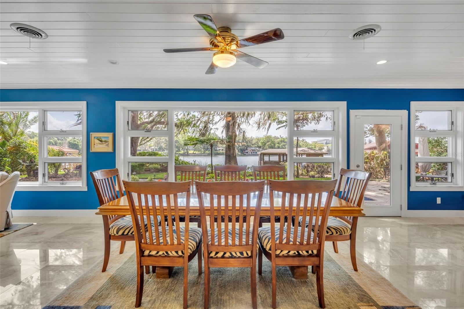 ROSE ISLE SEC 01 - Residential