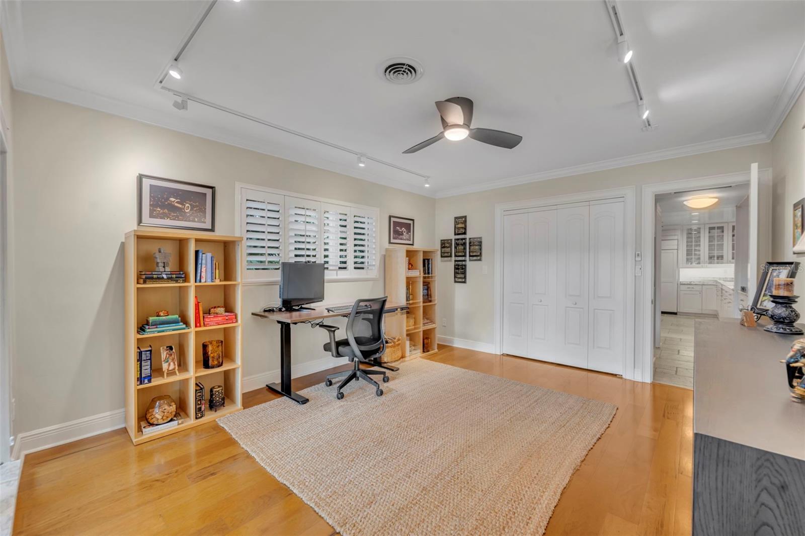 ROSE ISLE SEC 01 - Residential