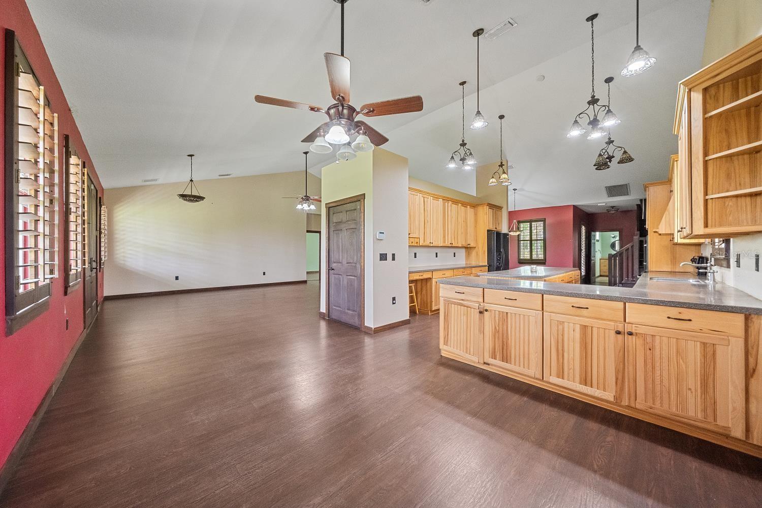 POMELLO PARK CONTINUED - Residential