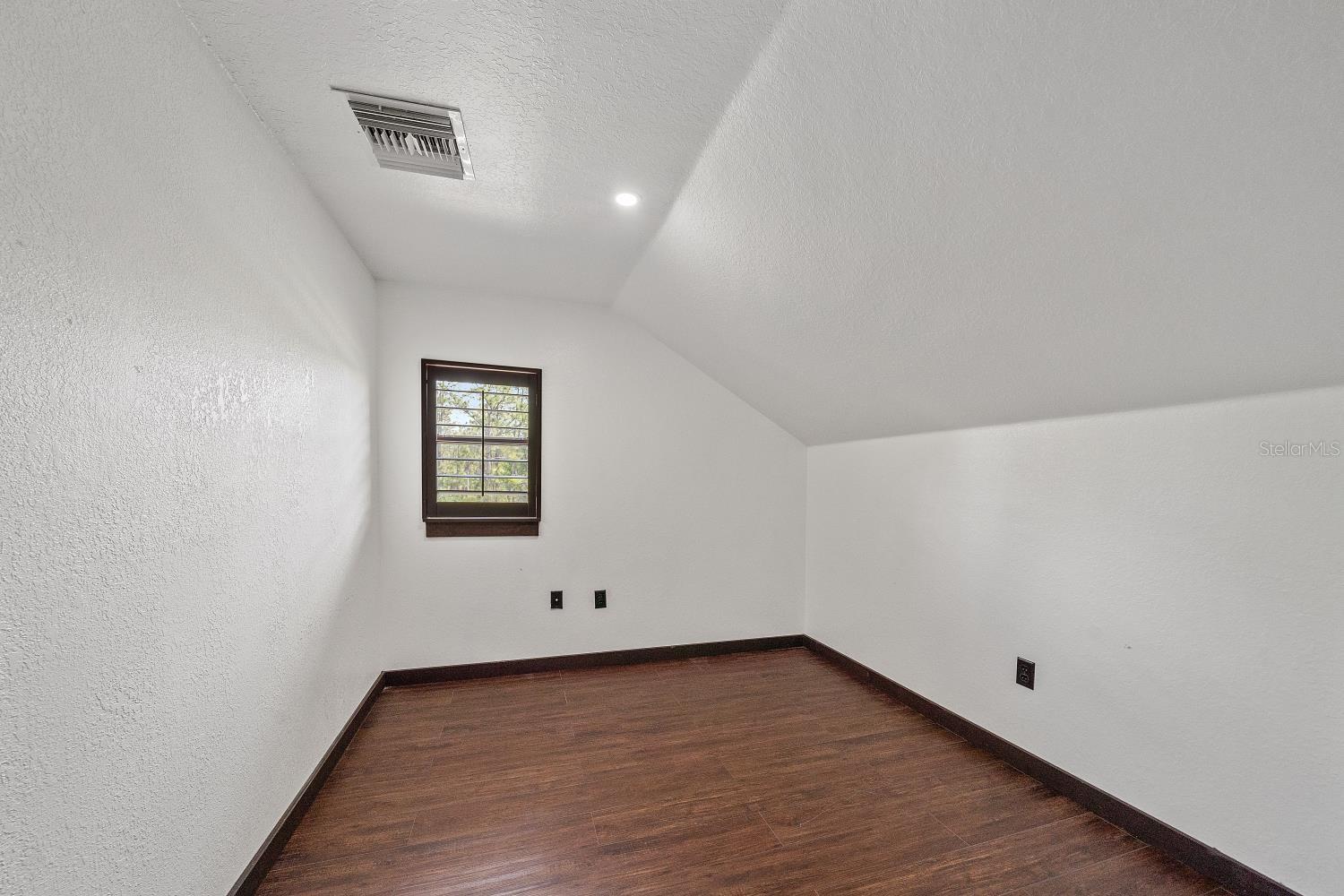 POMELLO PARK CONTINUED - Residential