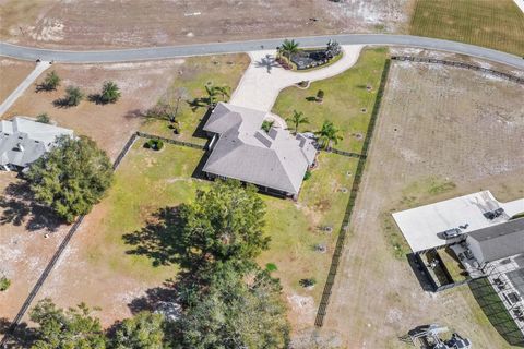 A home in EUSTIS