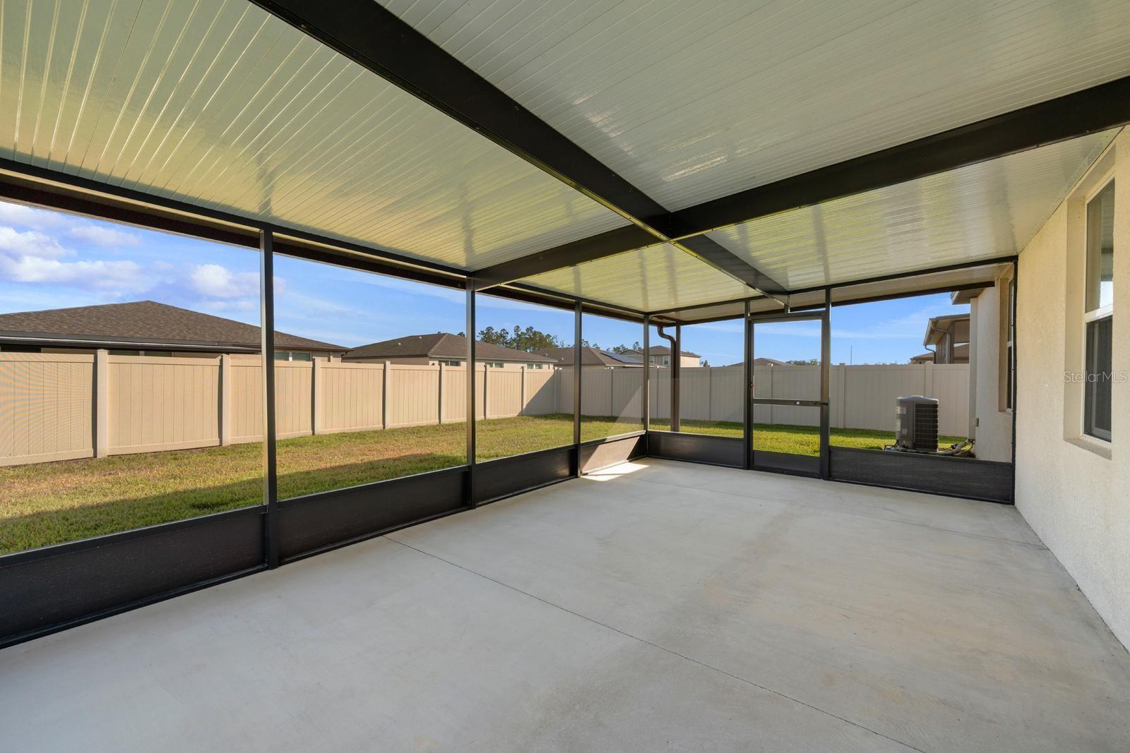 C8J / LANTANA GROV - Residential