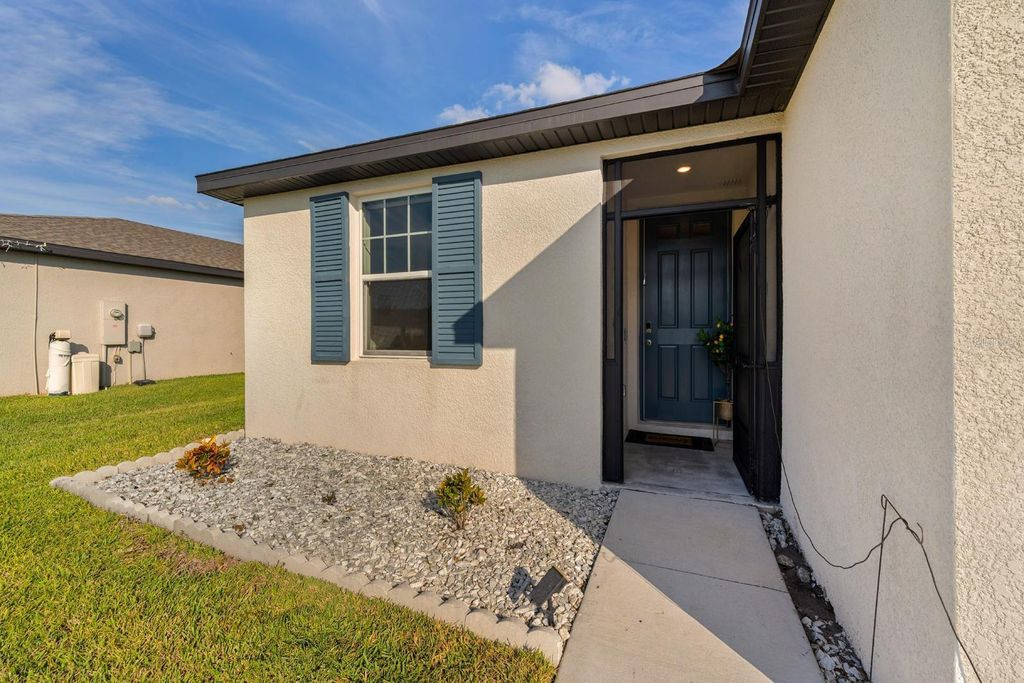 Photo of 3412 Bonsilva Street, Plant City, FL 33566 (MLS # TB8450246)