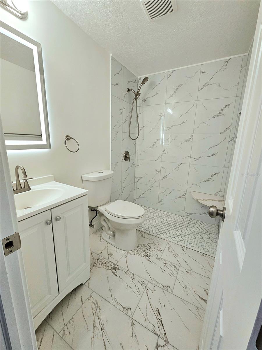 NEW PORT COLONY 05 WAY - Residential