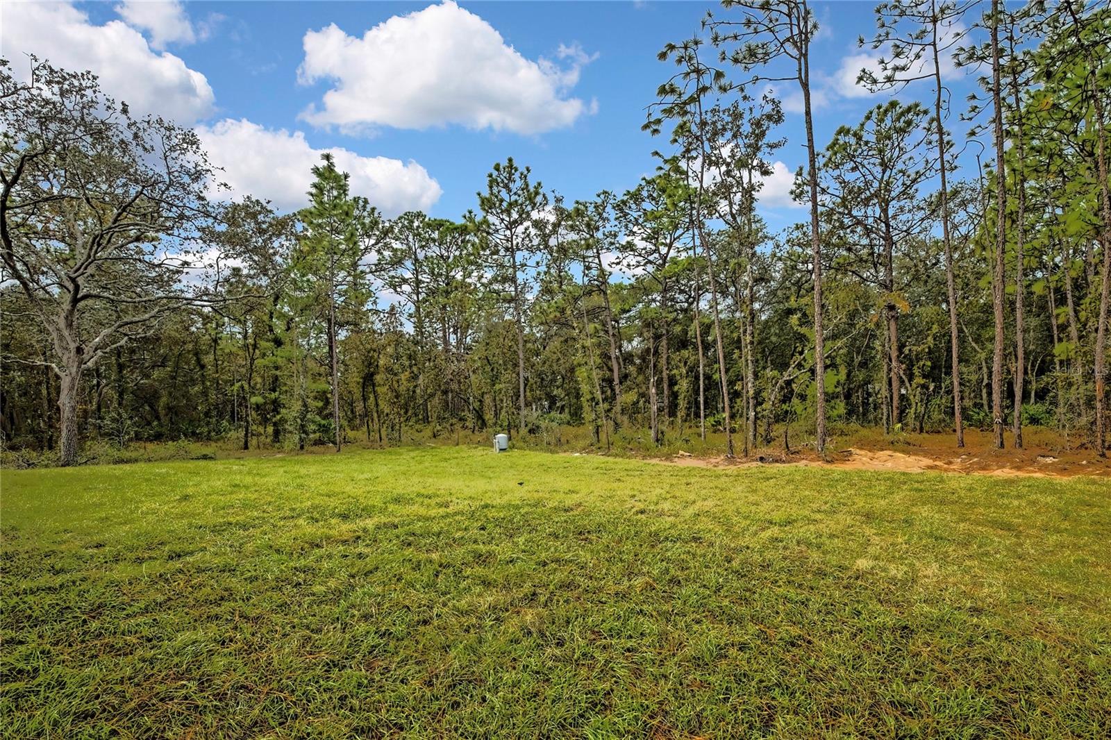 ROYAL HIGHLANDS - Residential