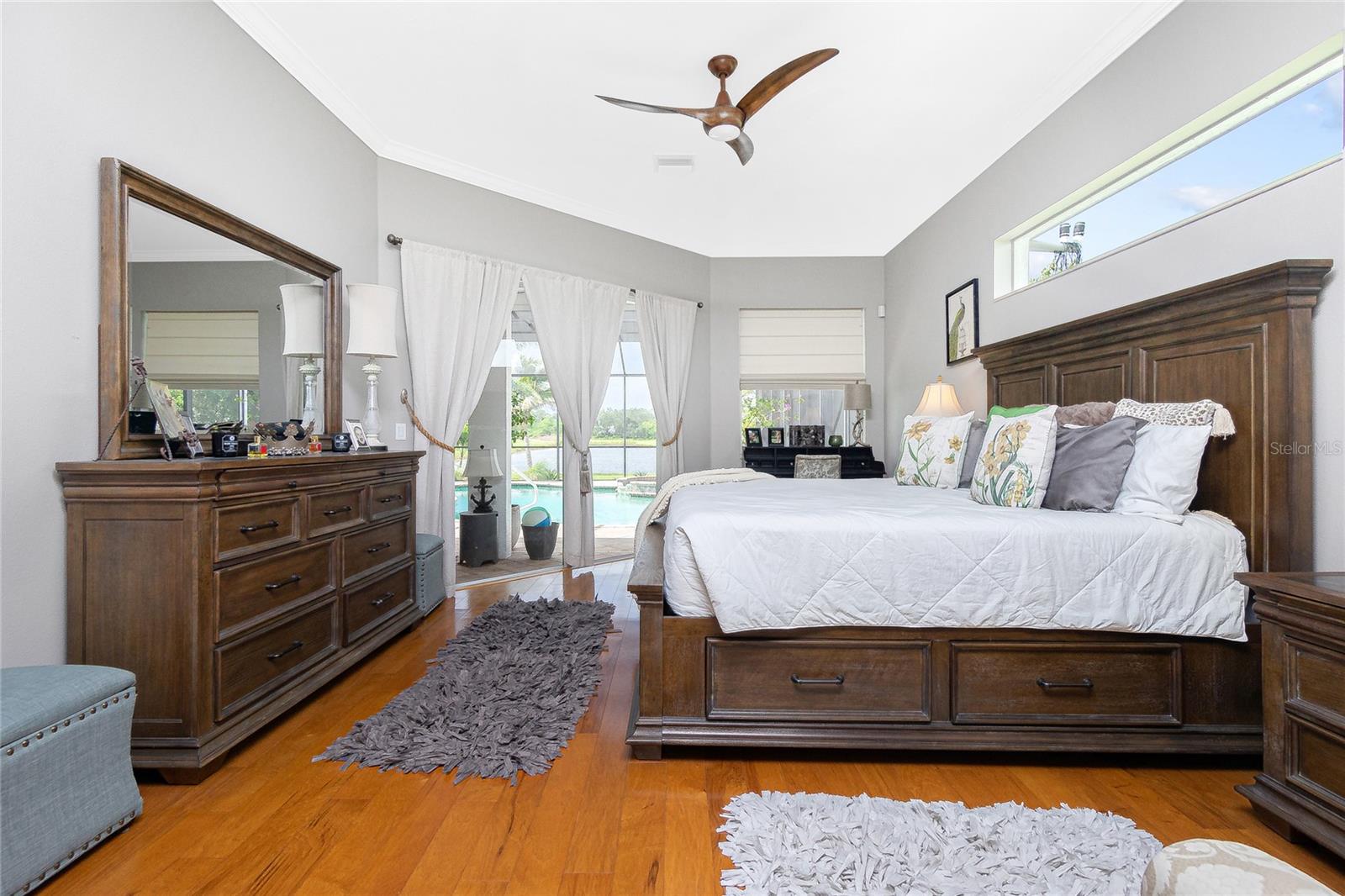 RIVERBEND ESTATE - Residential